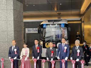 BYD entrega 4 ônibus elétricos para o primeiro circuito de transporte público 100% elétrico do Japão