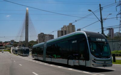 Ônibus superarticulado 100% elétrico da BYD tem requisitos aprovados pela SPTrans