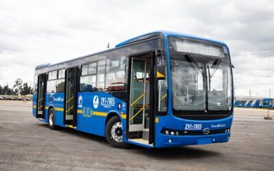 BYD vende 1002 ônibus elétricos para Colômbia