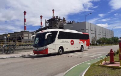 Primeiro ônibus elétrico abastecido por energia solar é entregue pela BYD