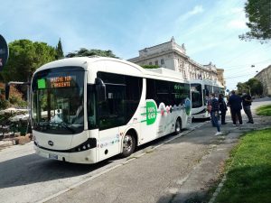 BYD faz primeira entrega de ônibus elétricos em Ancona, na Itália