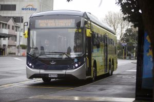 BYD entrega o primeiro ônibus elétrico extra-grande BYD ADL Enviro200EV XLB na Nova Zelândia