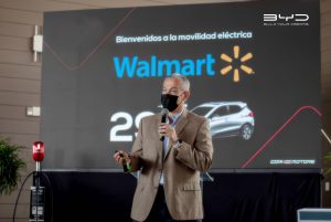 BYD Entrega um lote de automóveis elétricos BYD YUAN PRO EV ao Walmart, na Costa Rica